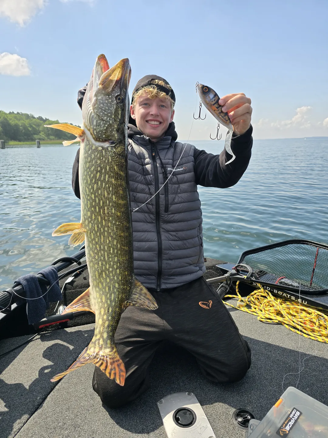 Abu Garcia Svartzonker McMy Tail Tail-Köder & Hybrid-Köder 17cm 50g 0.5–1.5m Motoroil Burbot