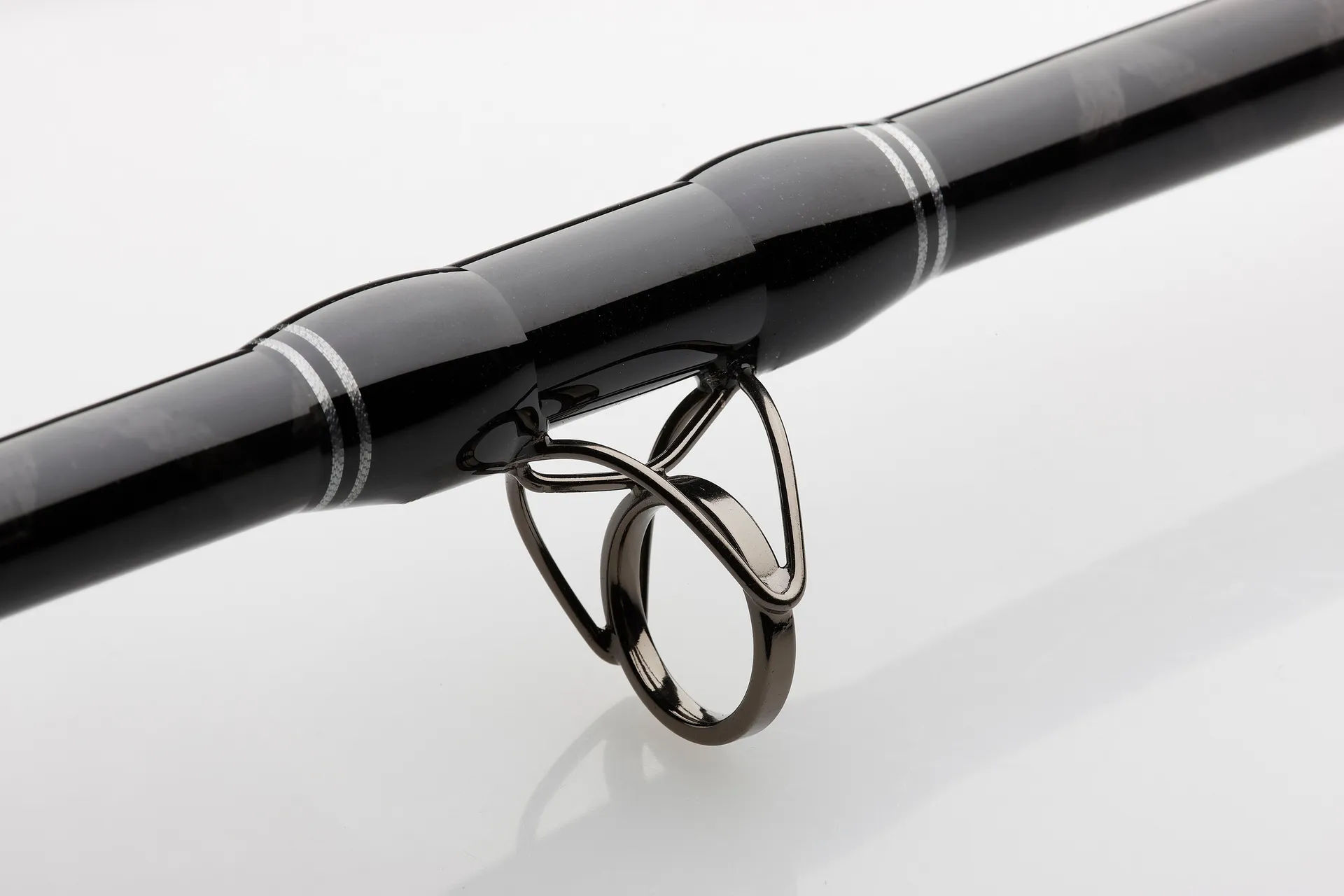 Madcat Black Cat-Stick Rod 3m 150–300g 157cm Parabolic