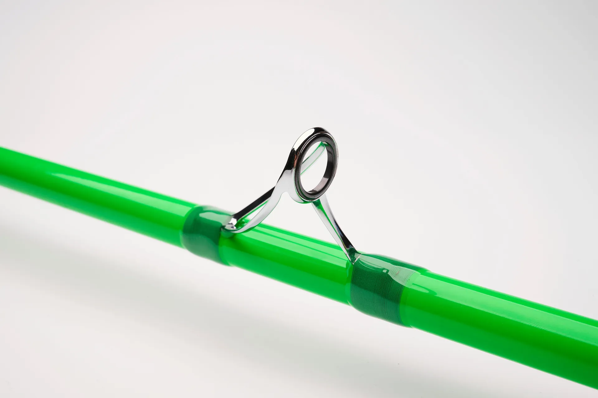 Penn Tidal Solid Carbon Tip Lowrider 4.2m 50–200g 3pc Fast