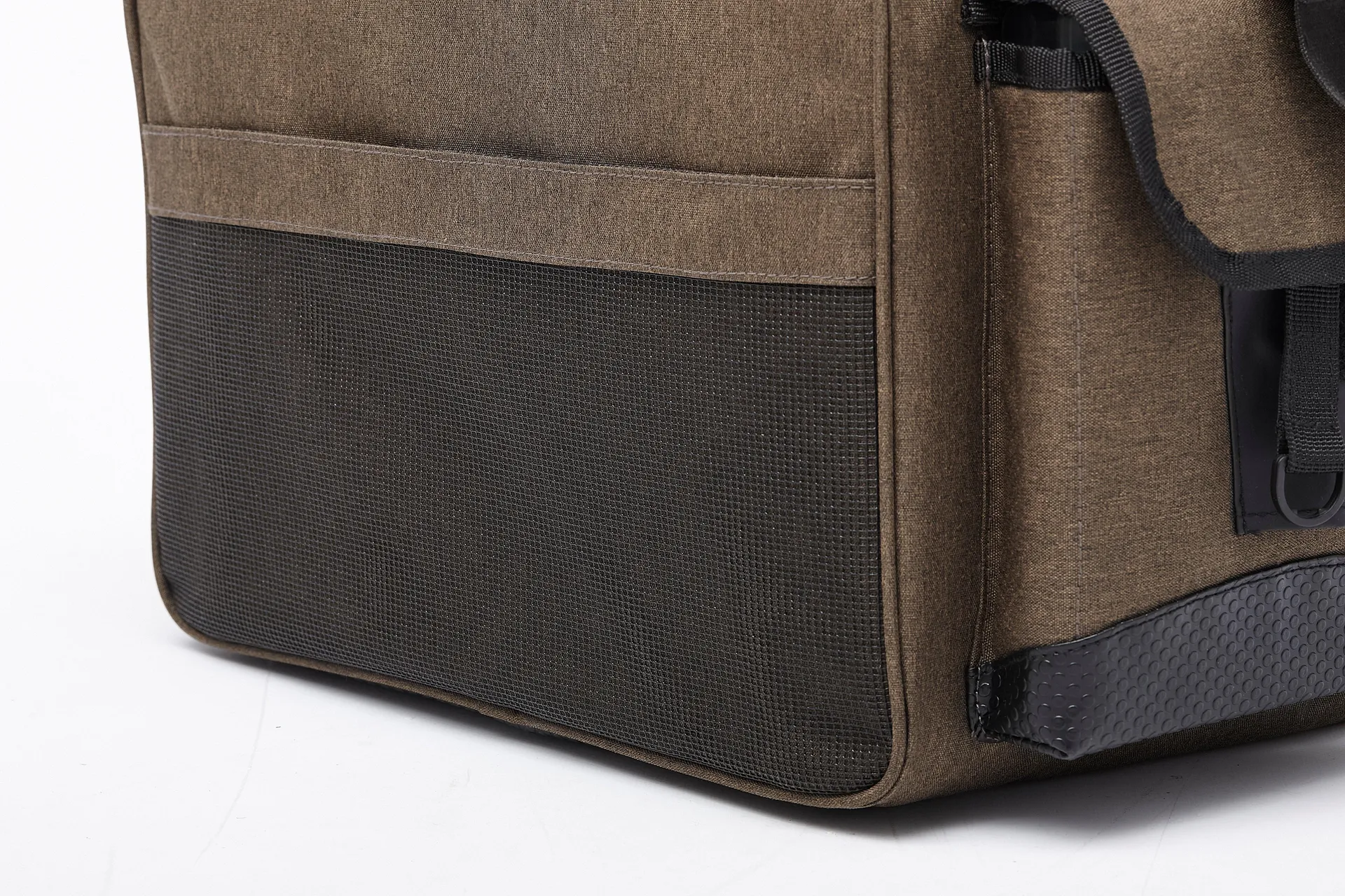 Savage Gear Specialist Lure Bag S 25x35x14cm