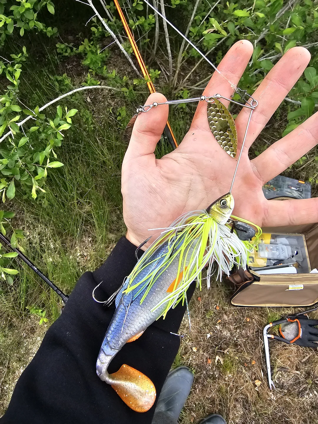 Savage Gear Da Bush Spinner Baits 16cm 32g Red Head Silver