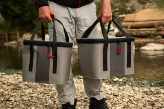 Fox Rage Pro Series Welded Bag Medium 30.8x23.8x28cm