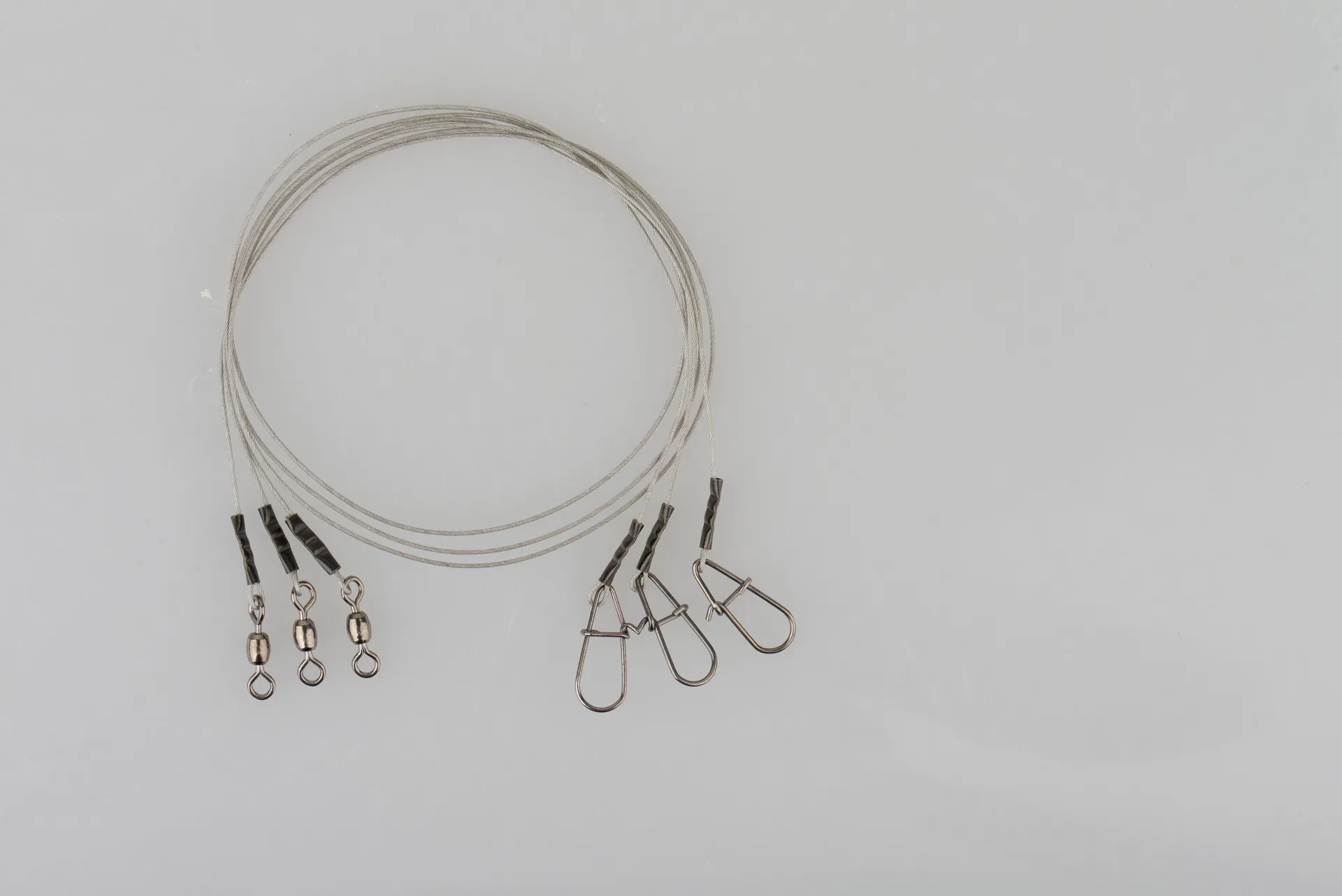 Savage Gear Carbon49 Trace 40cm 0.60mm 16kg 49-strand stainless steel wire coated with a strong carbon copolymer