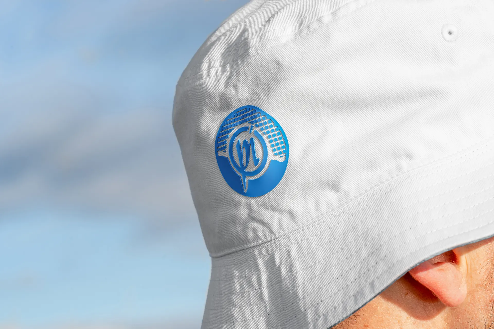 Preston Reversible Bucket Hat Camo/White