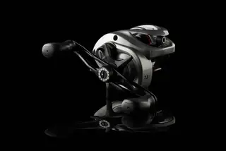 Savage Gear SG6 300 Baitcasting-Rollen 248g 9kg 70cm 5.6:1