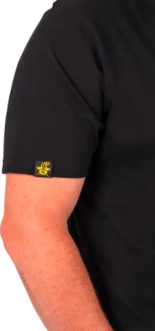 Black Cat Chase Dreams Black Tee 100% Cotton L