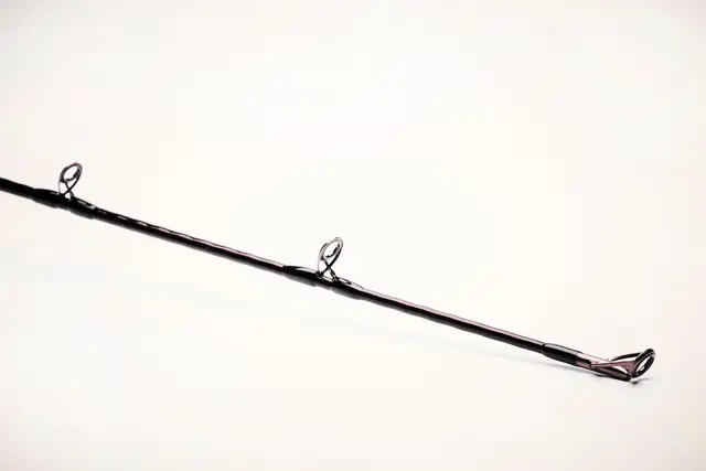 Savage Gear Alpha SG6 Monster Baitcaster-Rute 2.59m 120–250g 257g 2pc