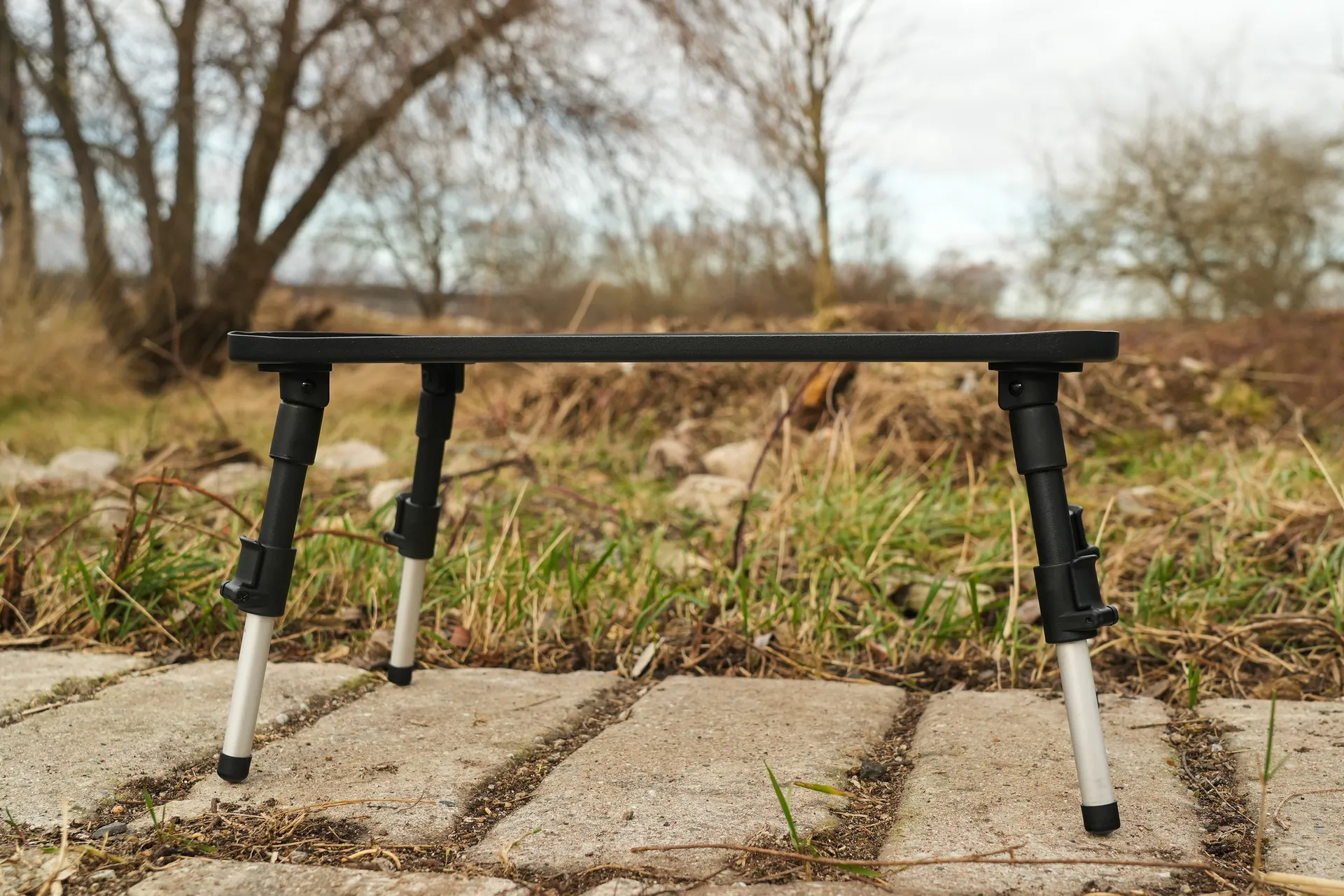 Black Cat Bivvy-Tisch 49.5cm 1100g Aluminium