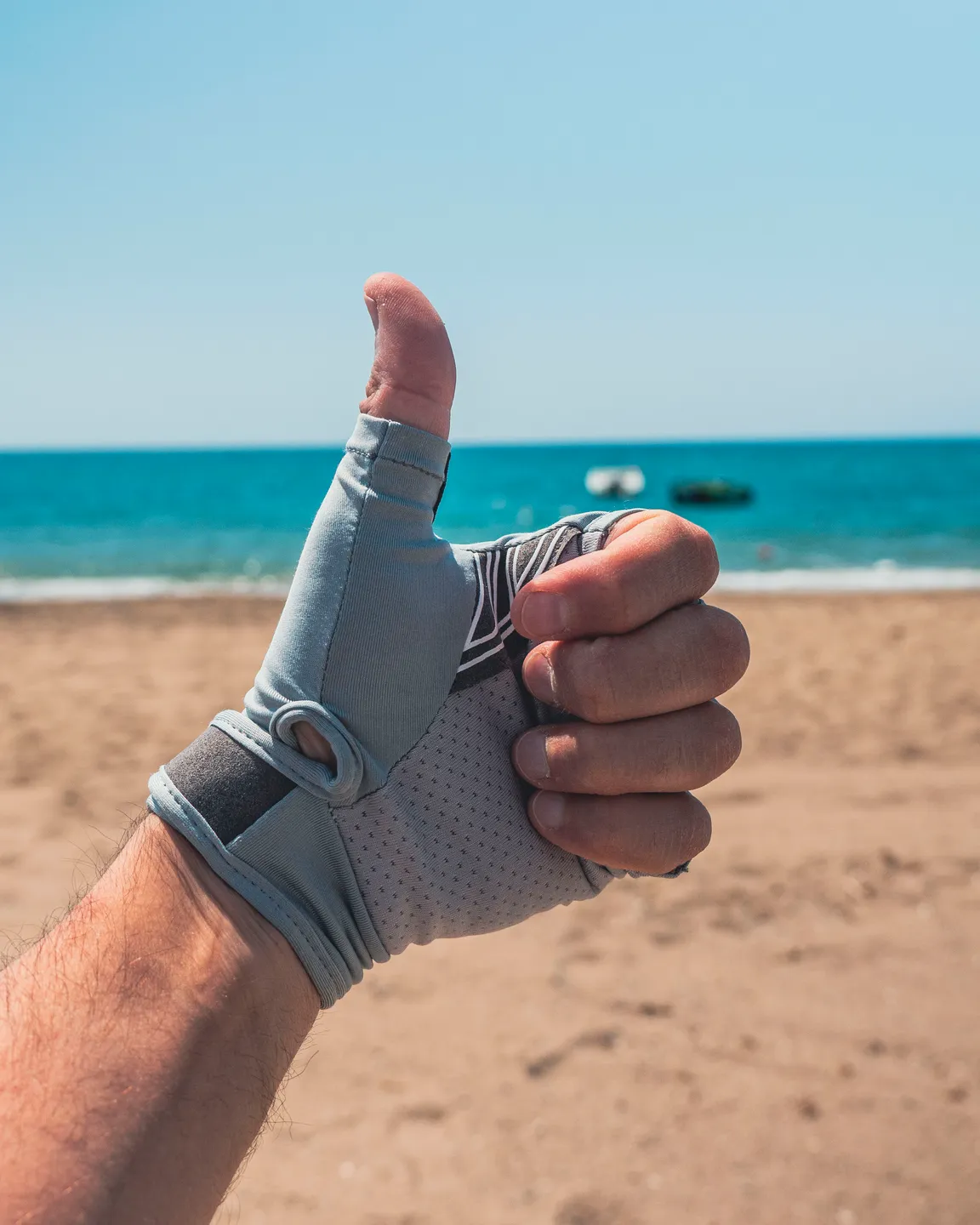 Fox Rage Lightweight UV Gloves Large Unisex Summer Fingerless