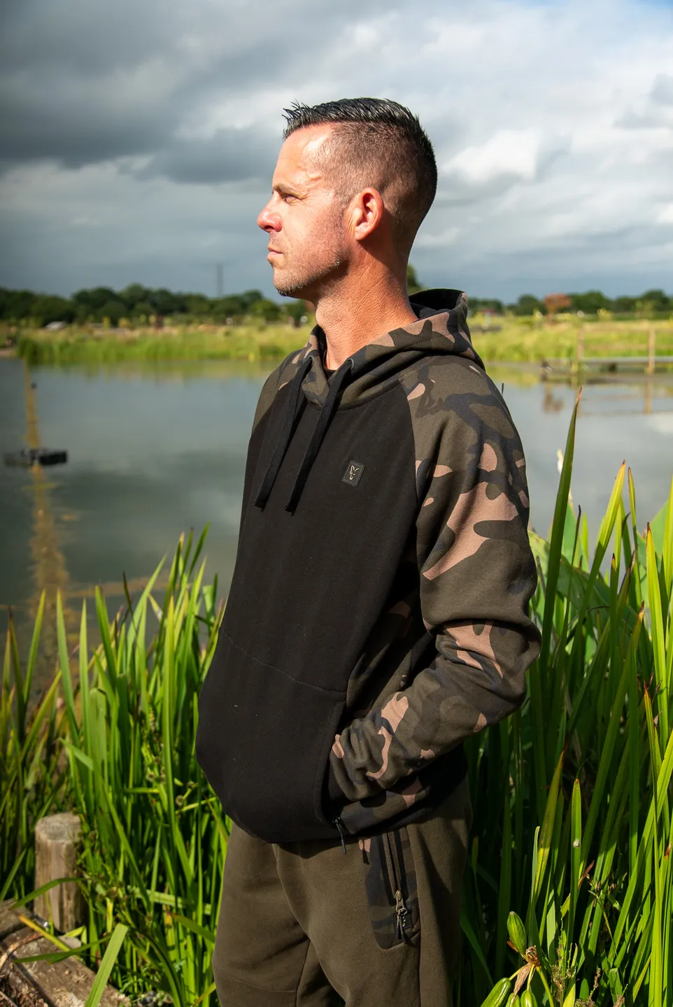Fox Black Camo Pullover Premium 310 Kapuzenpullover M