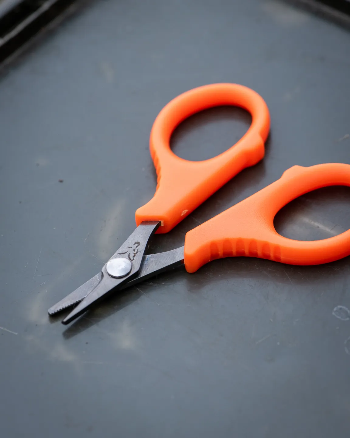 Fox Edges Titanium Braid Scissors