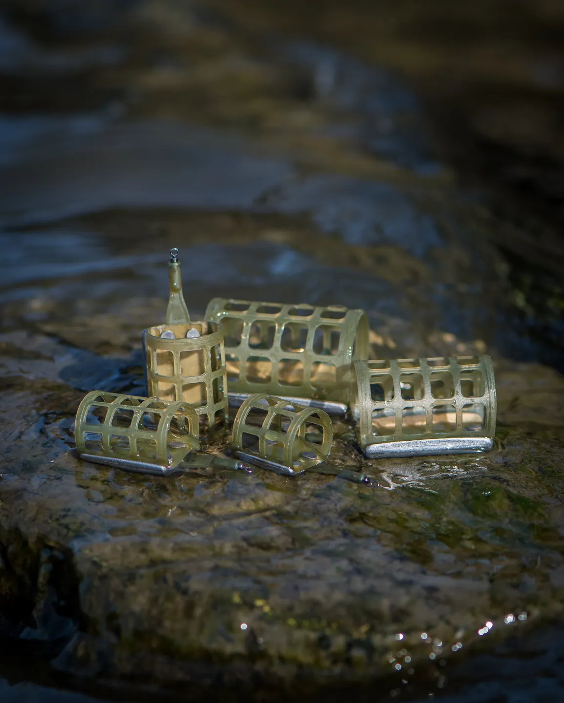 Matrix Plastic Cage Feeder L 40g