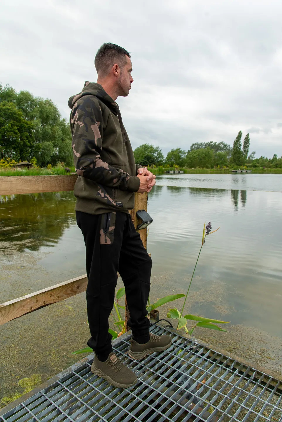Fox Premium 310 Joggers S Black Camo