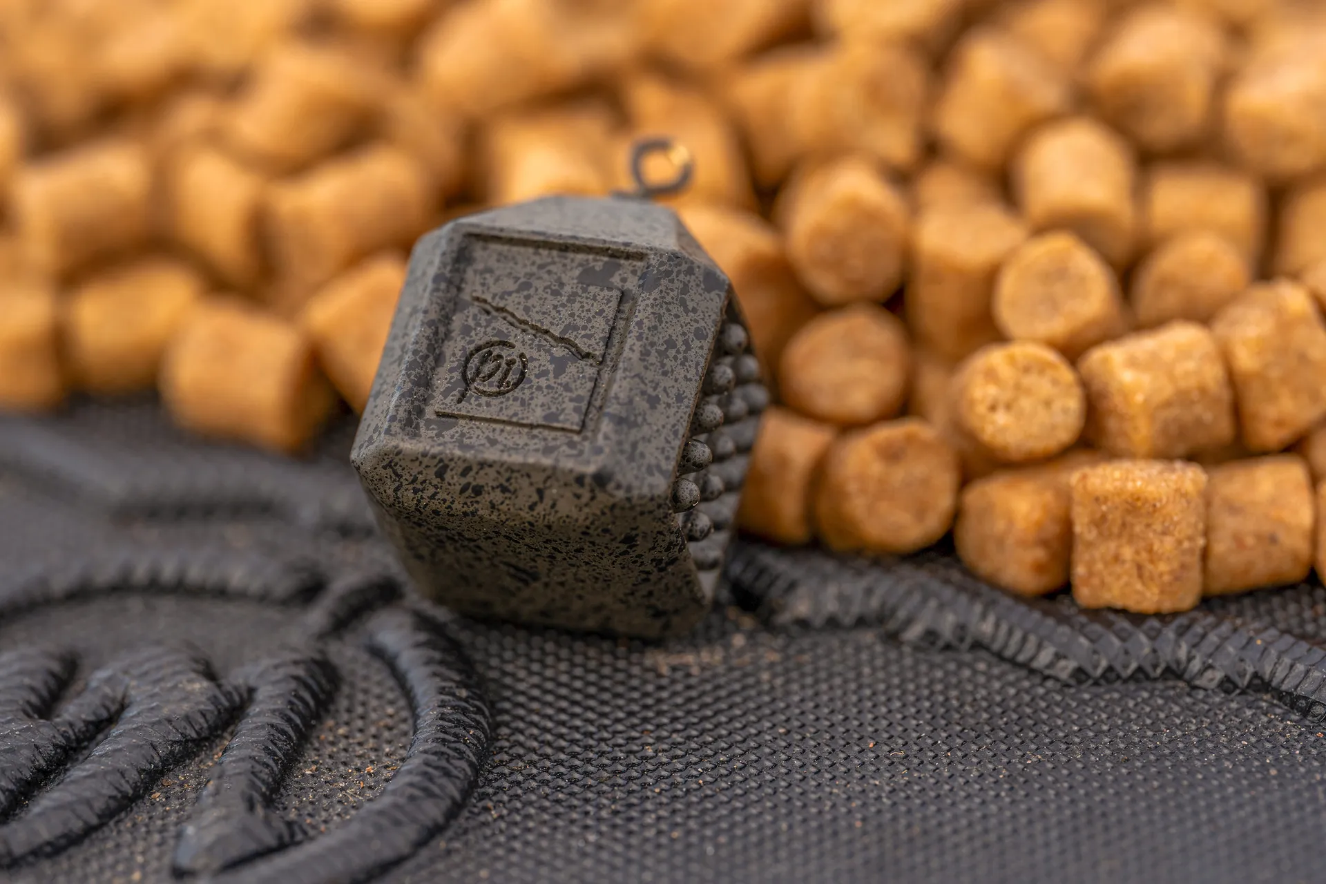 Preston Bullet Cube 30g