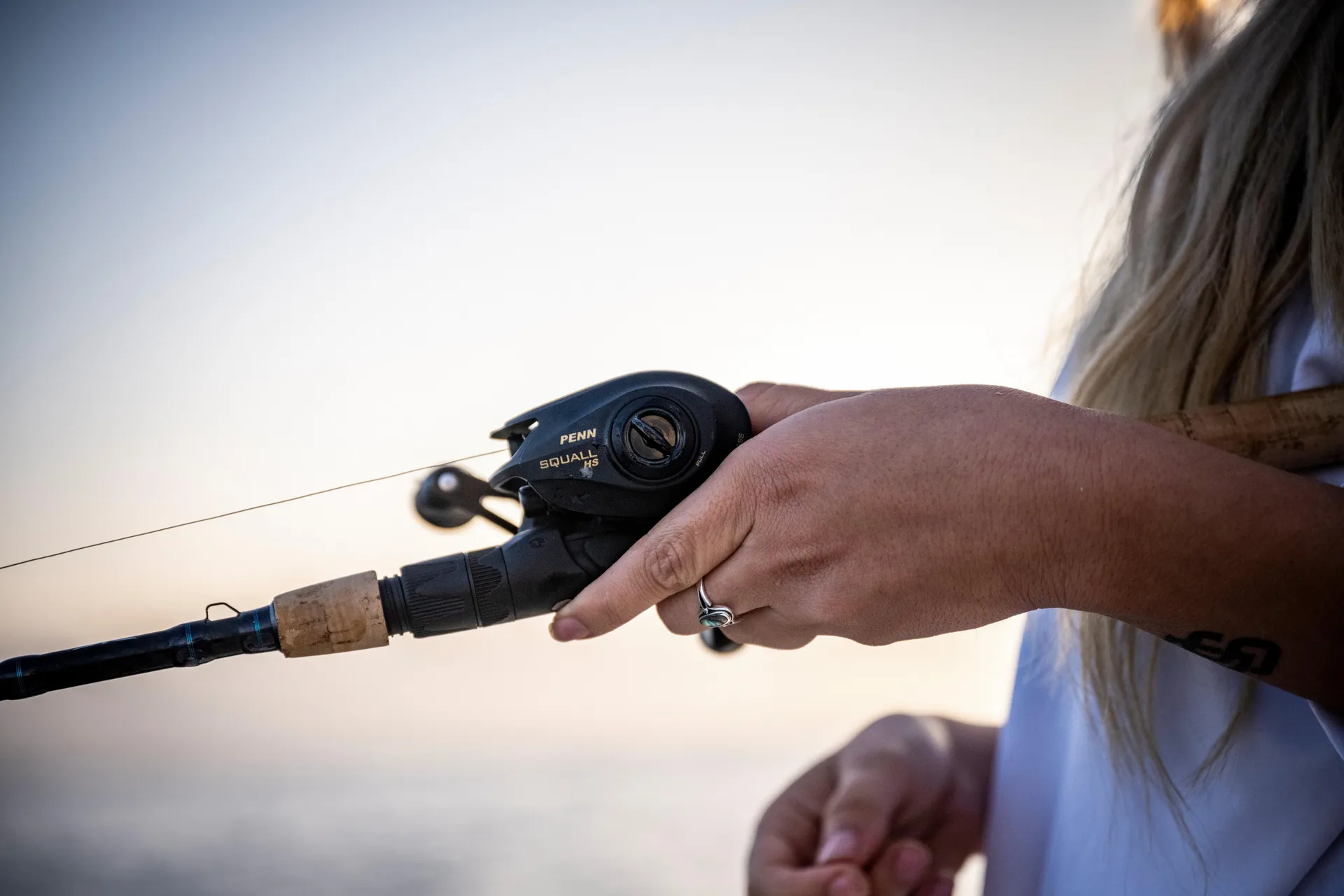 Penn Squall Low Profile 300 264g 10.8kg 7.3:1 Left
