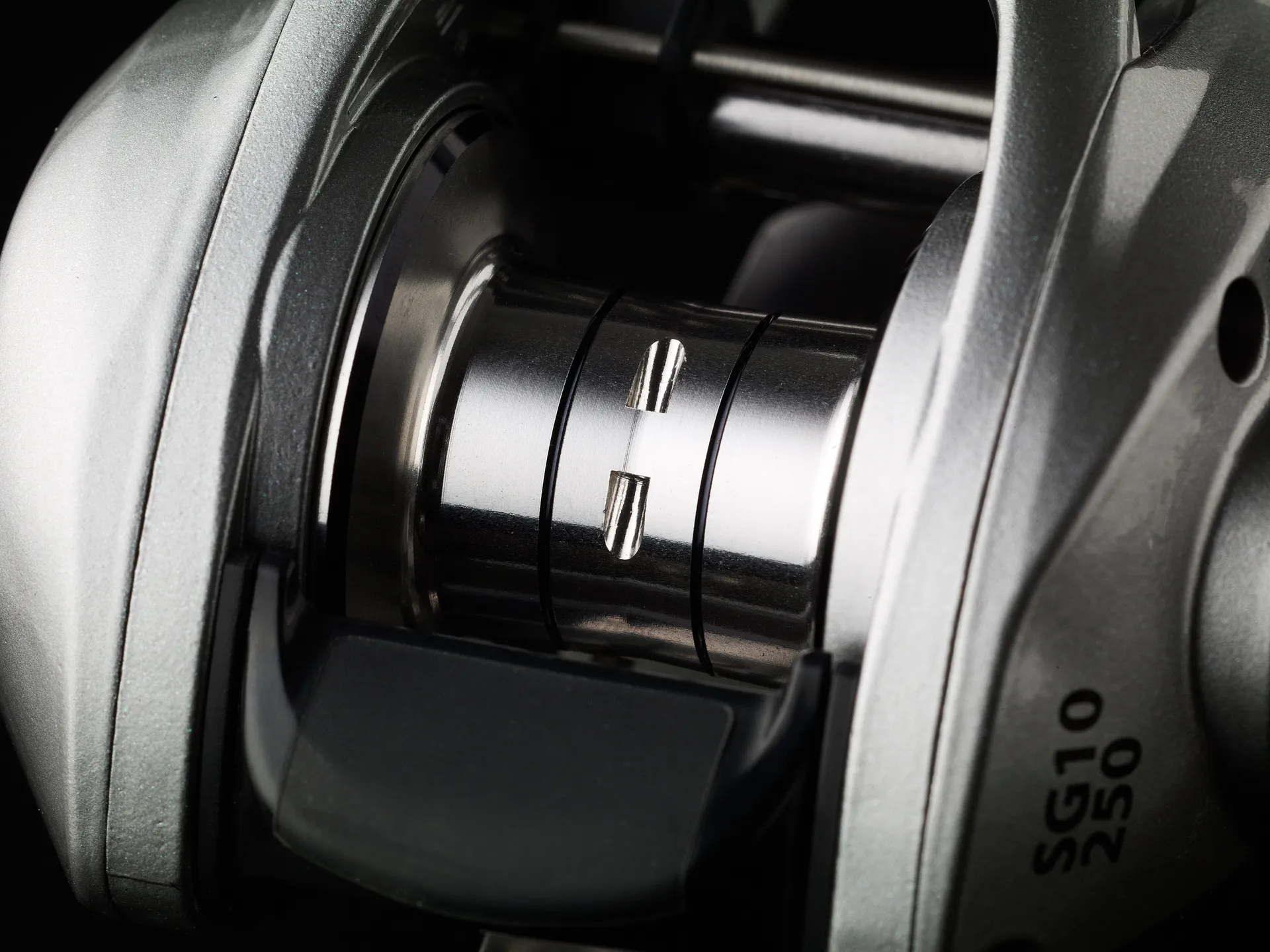 Savage Gear SG10 300 LH - 5.6:1, 238 g