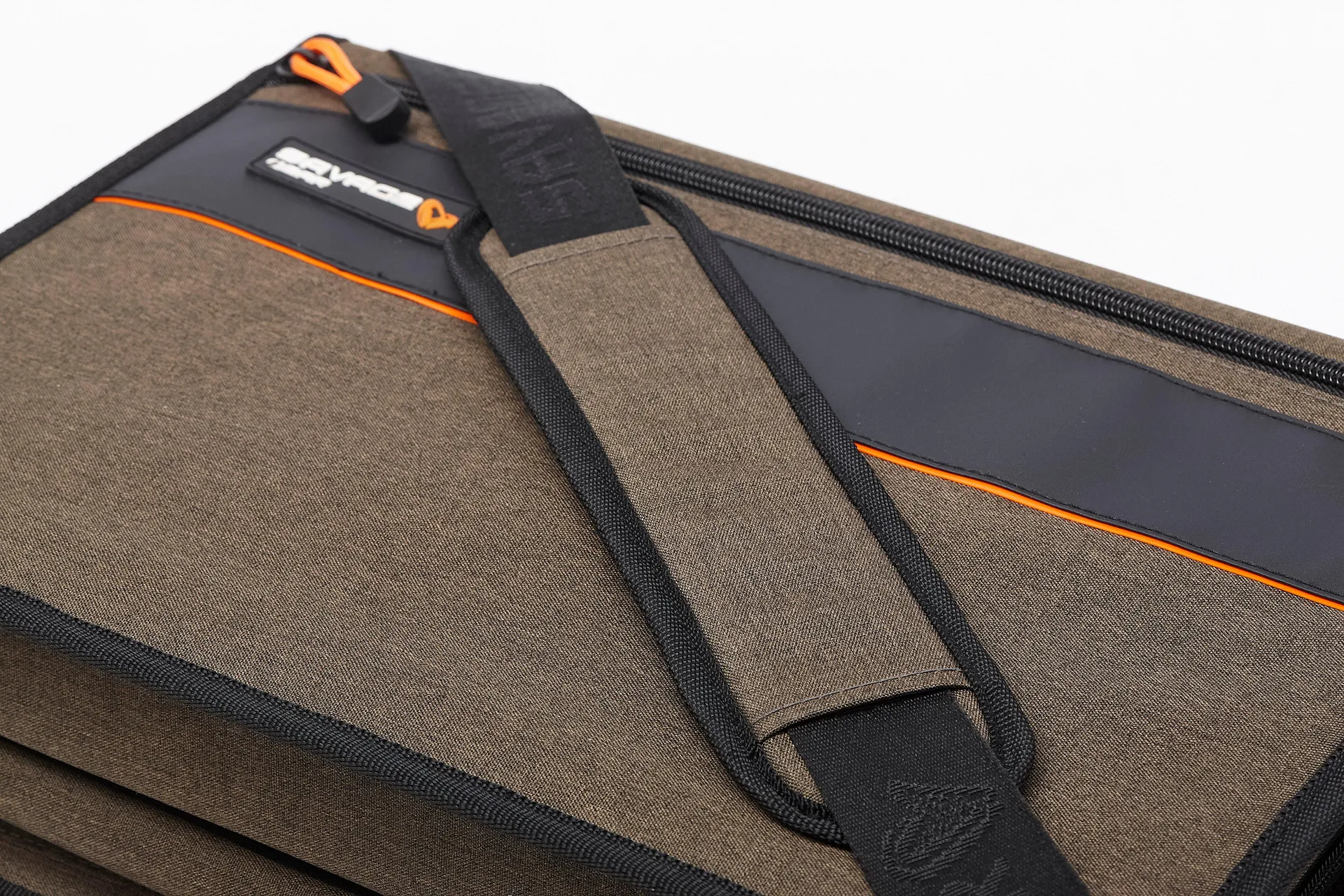 Savage Gear Flip Rig Bag 30x20x10cm 12