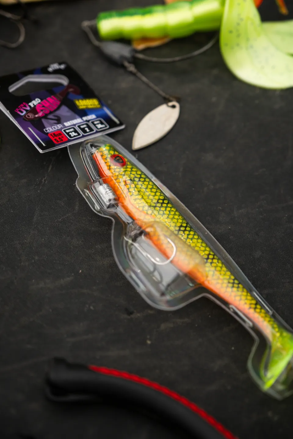 Fox Rage Pro Shad Loaded 18cm 46g Natural Perch