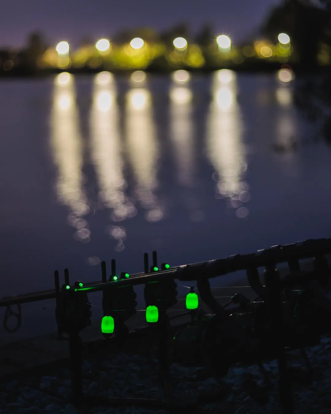 Fox Black Label Dumpy Halo Bobbin Black