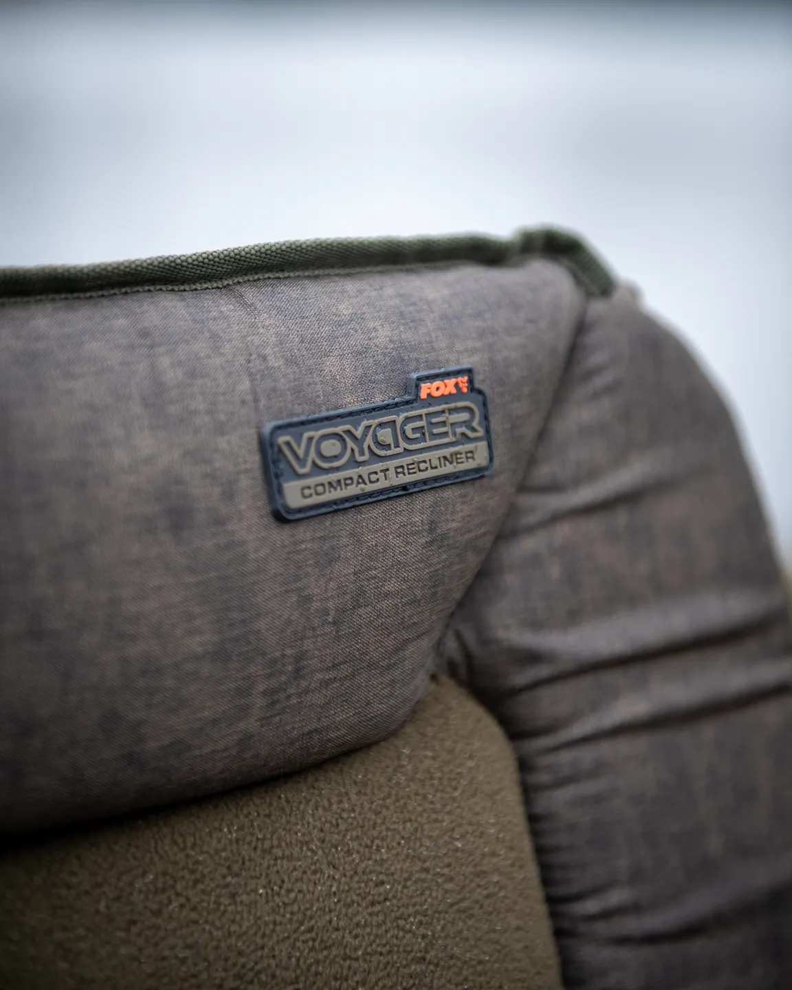 Fox Voyager Compact Recliner 5.5kg 57cm 65cm
