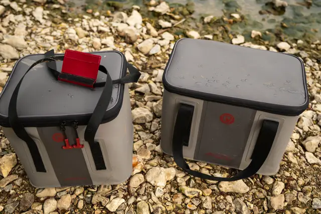 Fox Rage Pro Series Welded Bag Large 38.8x24.3x28cm