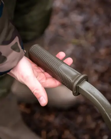 Fox Voyager Barrow Plus 1 17.45kg 94cm Pneumatic