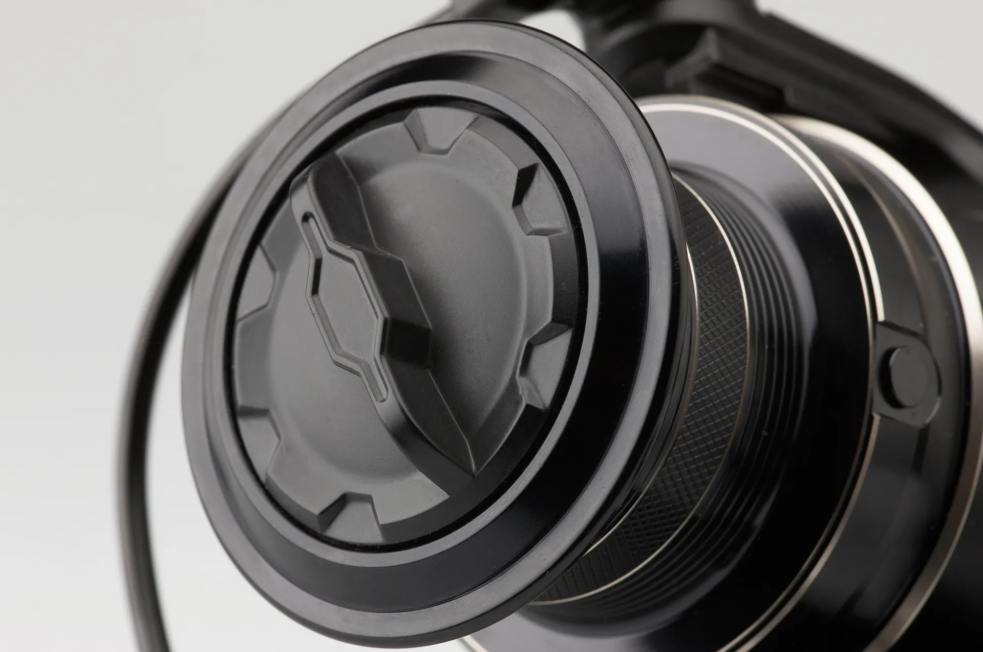 Prologic Fulcrum XD Spinning Reel 5000 587g 1.8kg 100cm 4.8:1