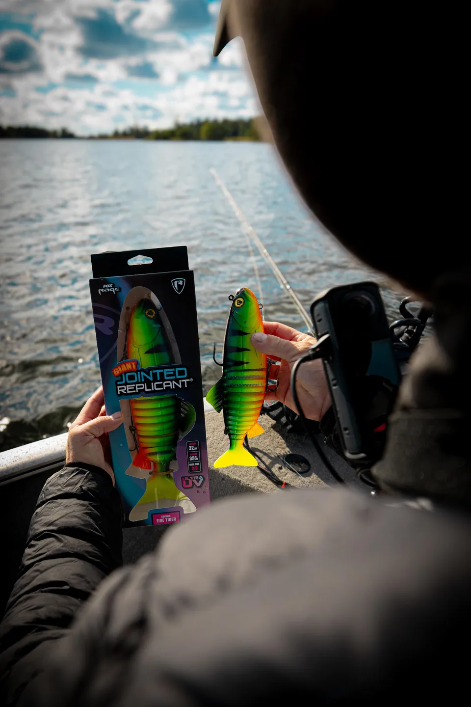 Fox Rage Jointed Replicant 27cm 241g Fire Tiger UV