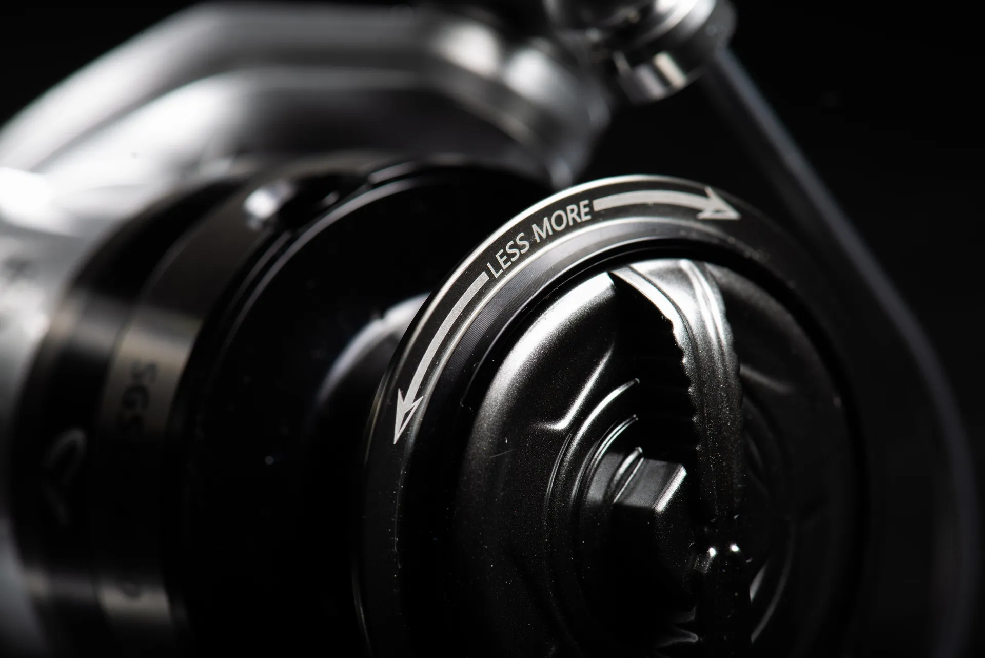 Savage Gear SGS6 Stationärrolle 8000