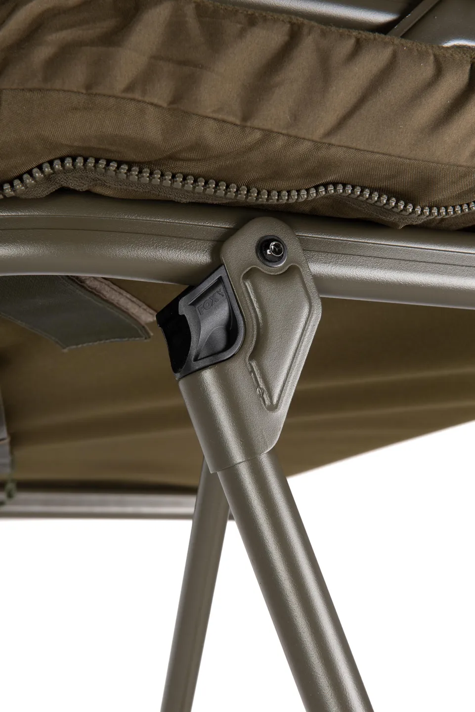 Fox Duralite Bed 79cm 207cm 10.62kg Bed Chair