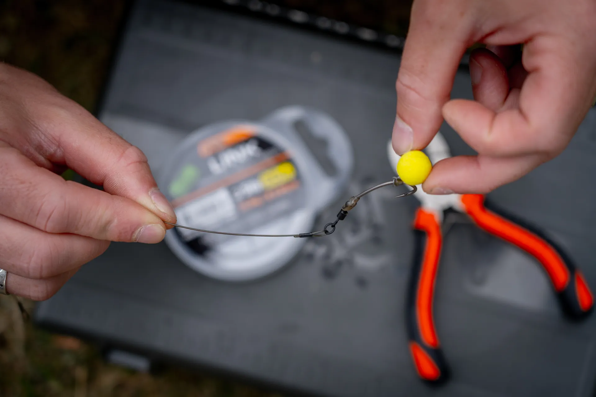 Fox Edges Link Trans Khaki Mono 0.64mm 15.9kg 20m