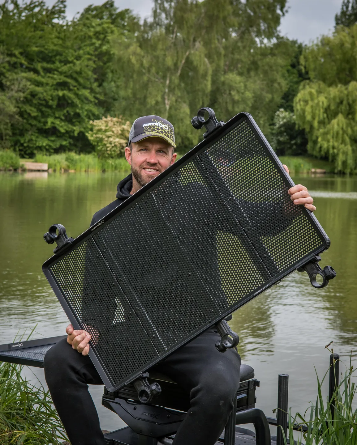 Matrix Folding Side Tray Large 90.5cm 3100g 25–36mm