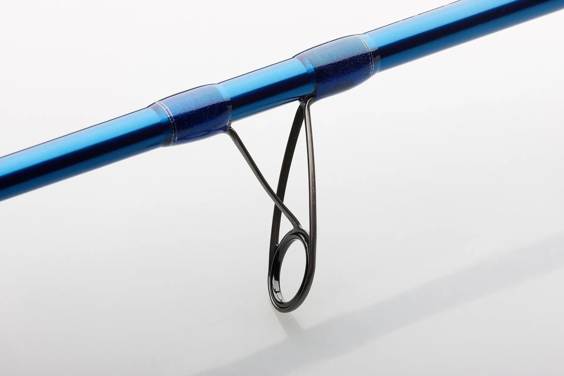 Savage Gear SGS2 Jerkbait 2.21m 10–35g 144g Fast