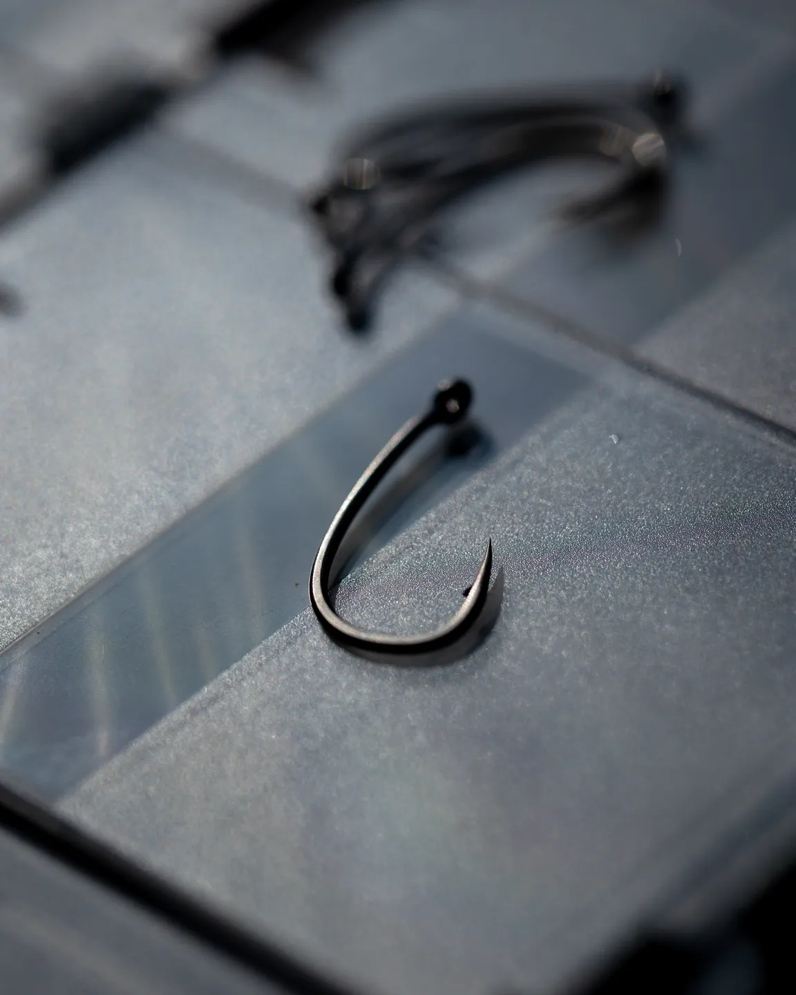 Fox Edges Wide Gape Long Shank Size 6