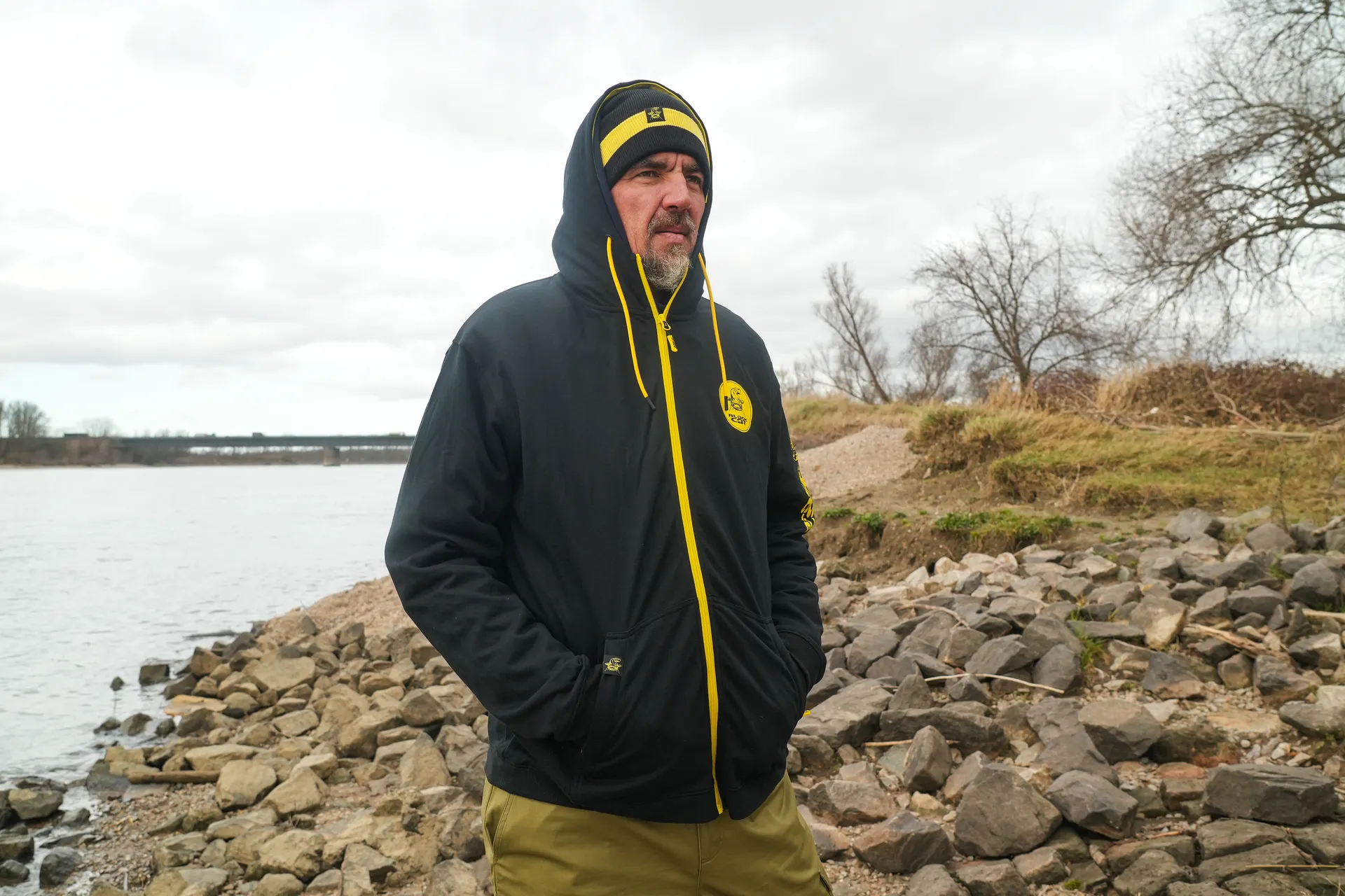 Black Cat Black Zip Hoody Medium