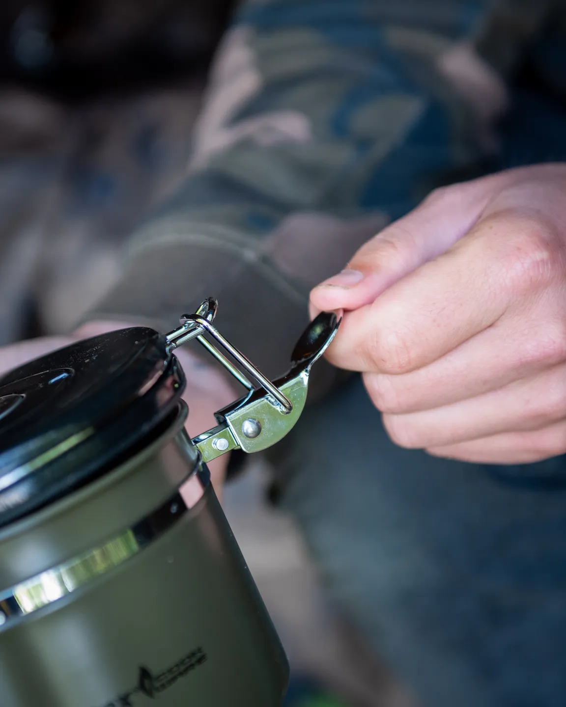 Fox Cookware Coffee/Tea Khaki Storage 860ml Stainless Steel Airtight Storage