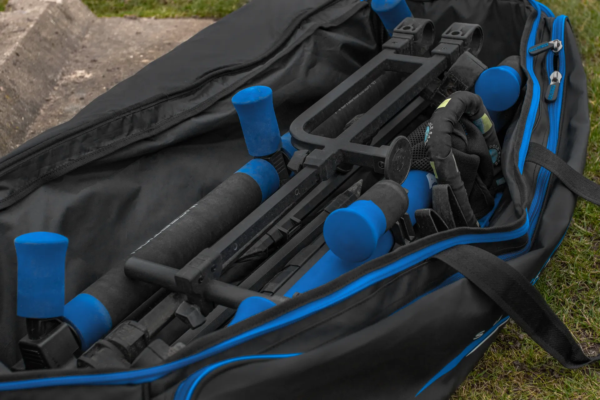 Preston Supera X Roller & Roost 100x32x26cm 2 Polyester