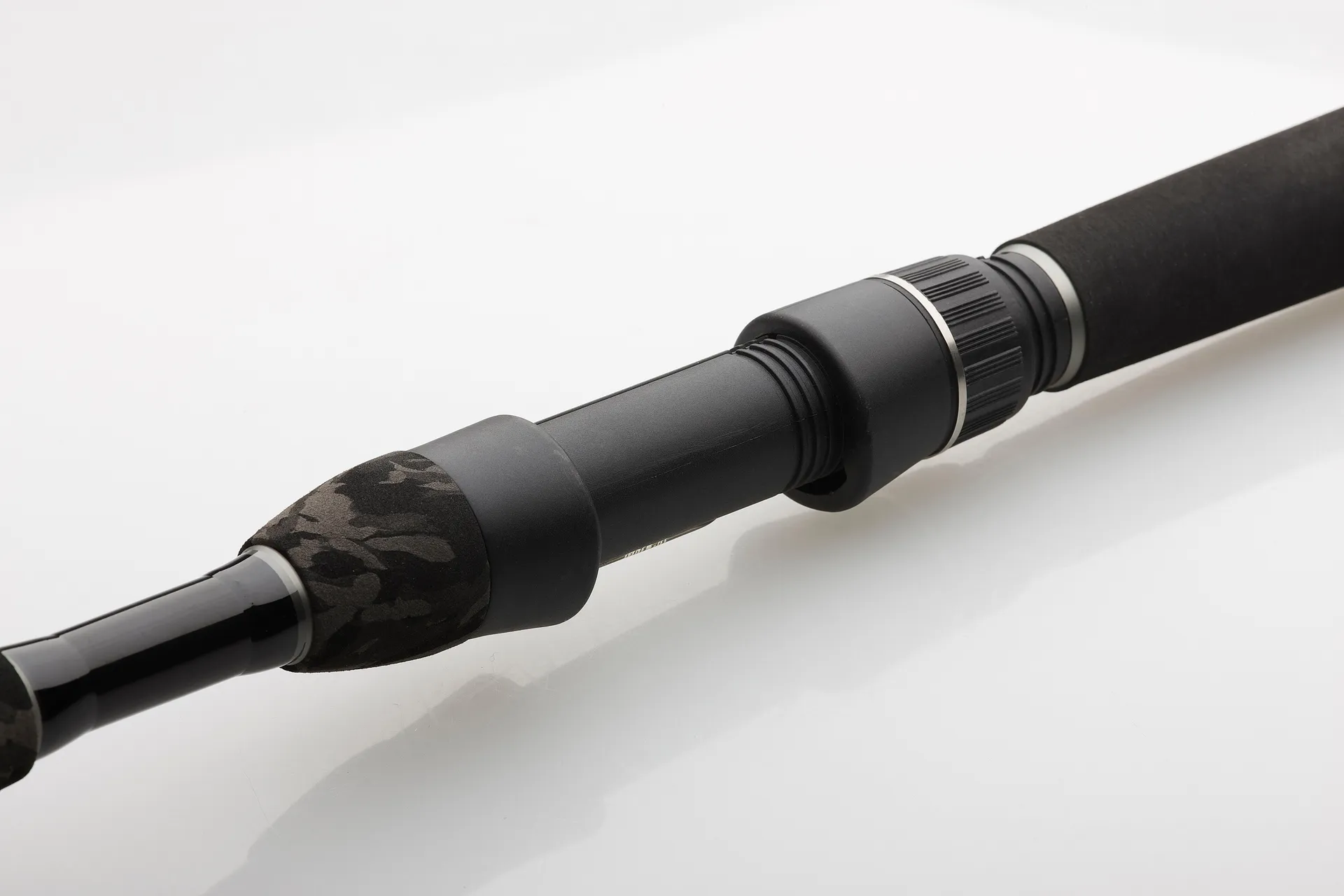 Madcat Black Deluxe Spinning Rod 2.95m 100-250g 455g Medium Fast