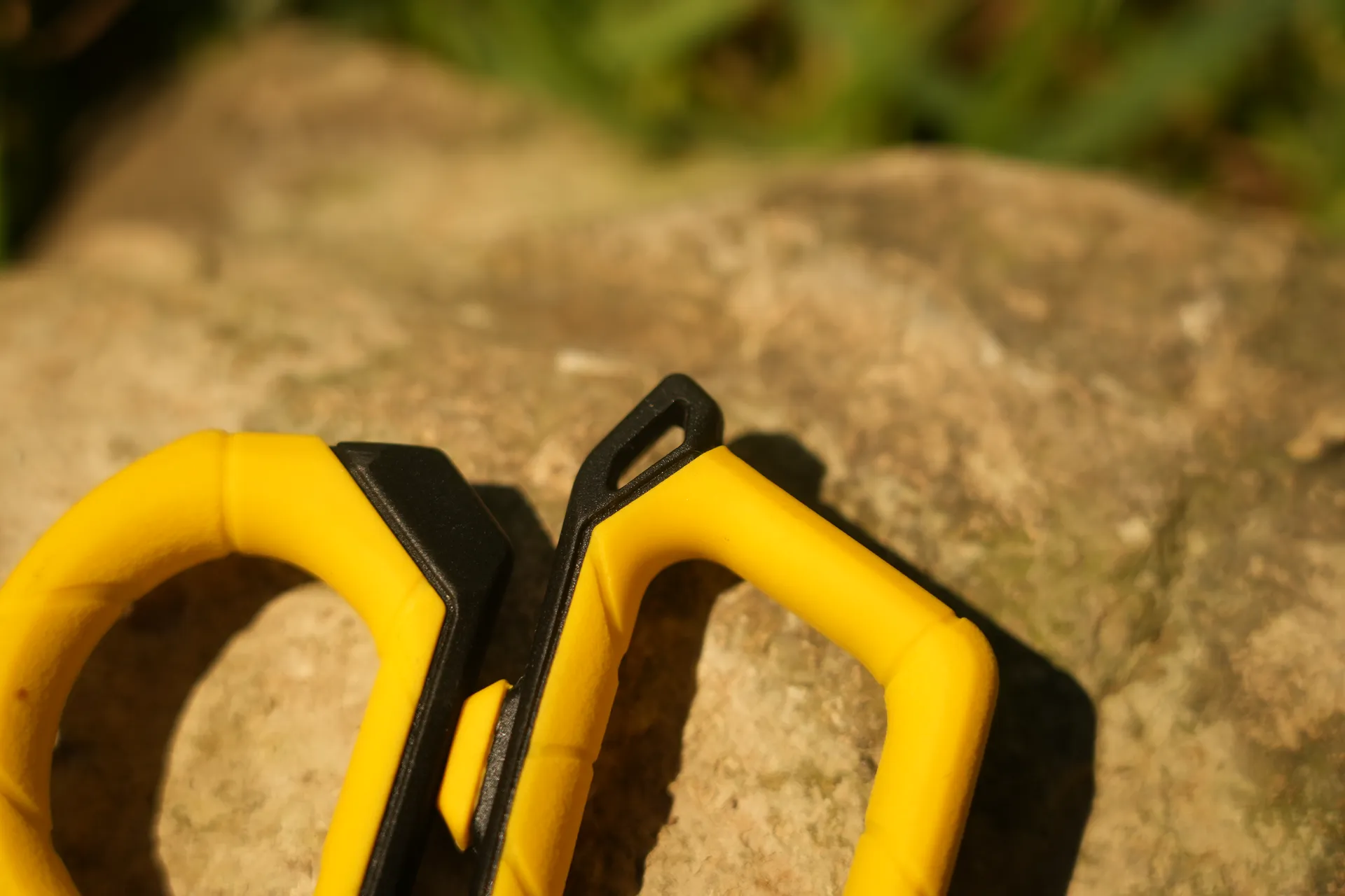 Black Cat HD Braid Scissors 15.2cm Titanium Coated Stainless Steel