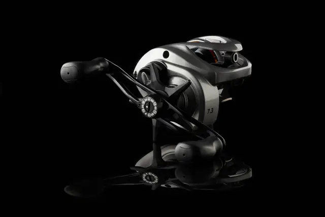 Savage Gear SG6 300 Baitcasting Reels 248g 9kg 70cm 5.6:1