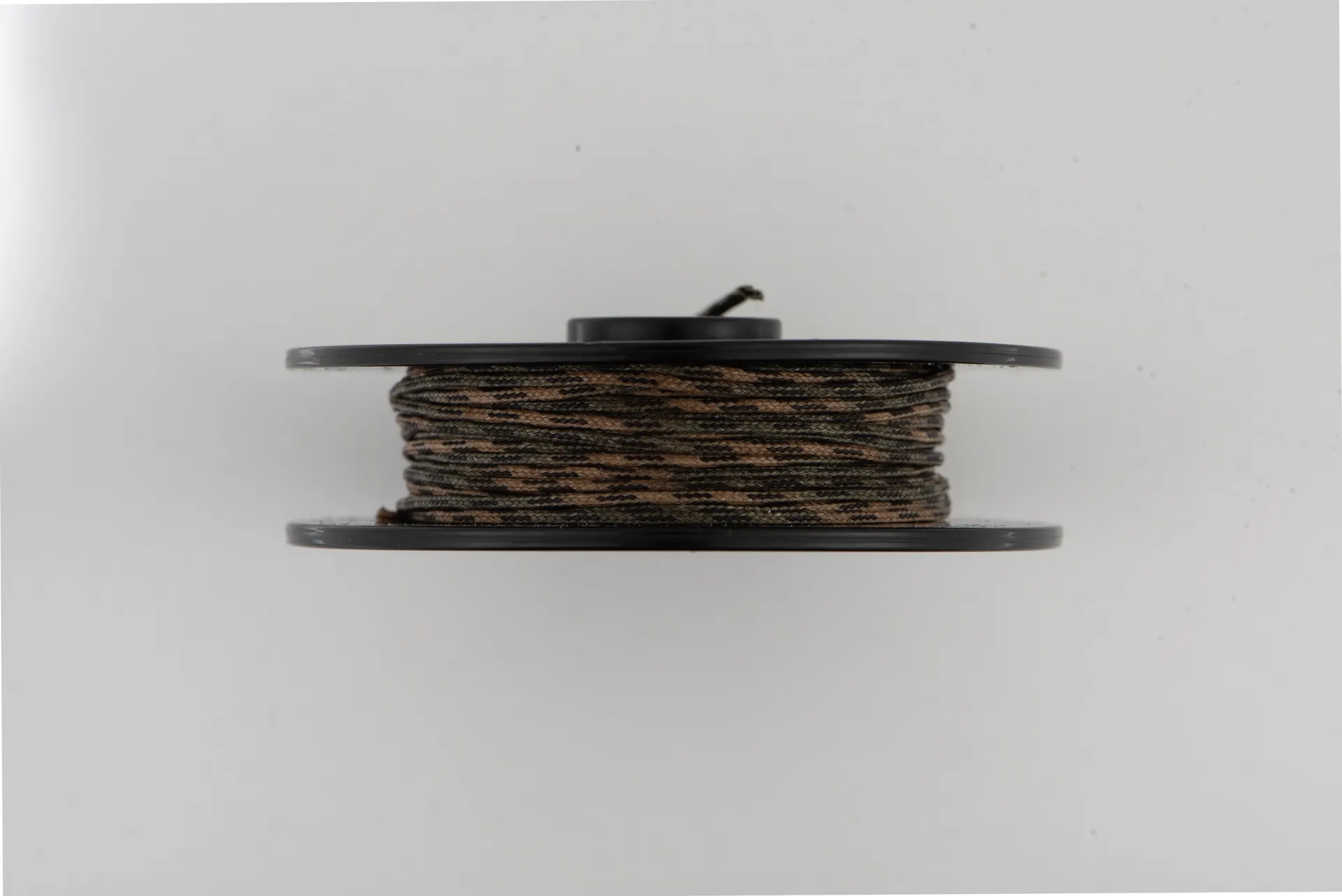 Fox Edges Submerge Camo Leader 18.14kg 10m Fleck Camo Lead-free