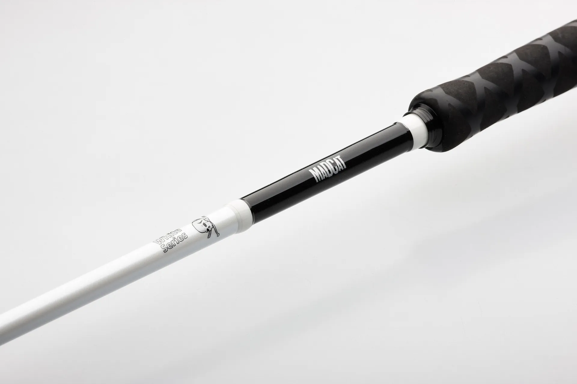 Madcat White Spin Spinnrute 2.7m 50–175g 349g 138cm
