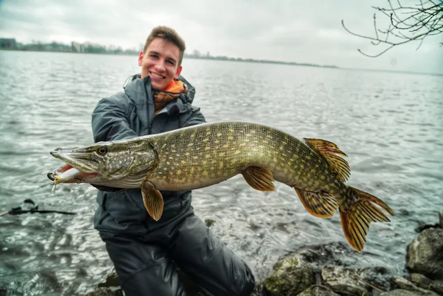 Leichte Hechtangelkombi