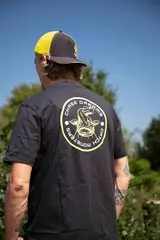 Black Cat Chase Dreams Black Tee M 100% Cotton