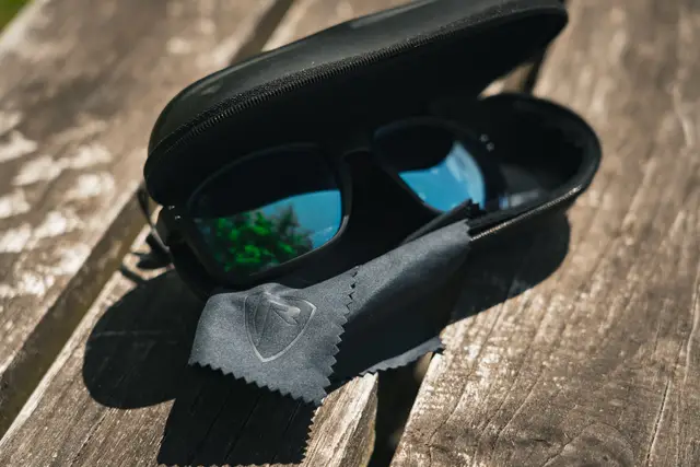 Fox Rage Transparent Black Polarized Glasses Brown TR90 and Stainless Steel